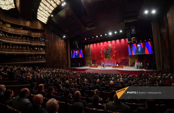 Торжественная церемония в зале СКК им. Карена Демирчяна - Sputnik Армения
