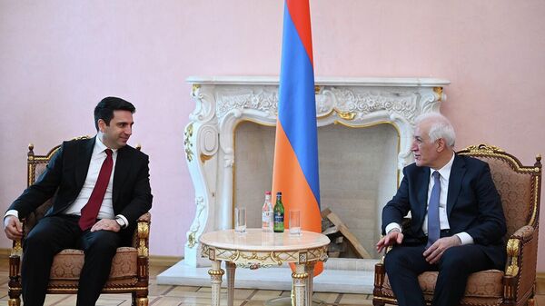 Վահագն Խաչատուրյանն ու Ալեն Սիմոնյանը - Sputnik Արմենիա