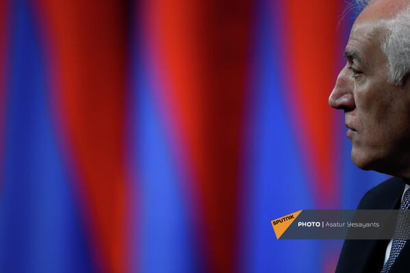 Նորընտիր նախագահ Վահագն Խաչատուրյանը - Sputnik Արմենիա