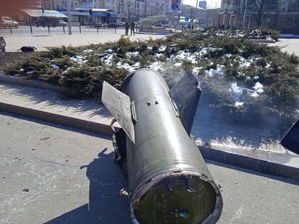 Ուկրաինական «Տոչկա-Ու» հրթիռի բեկորները Դոնեցկում - Sputnik Արմենիա