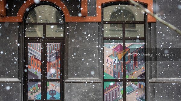 Весенний снег в Ереване - Sputnik Армения