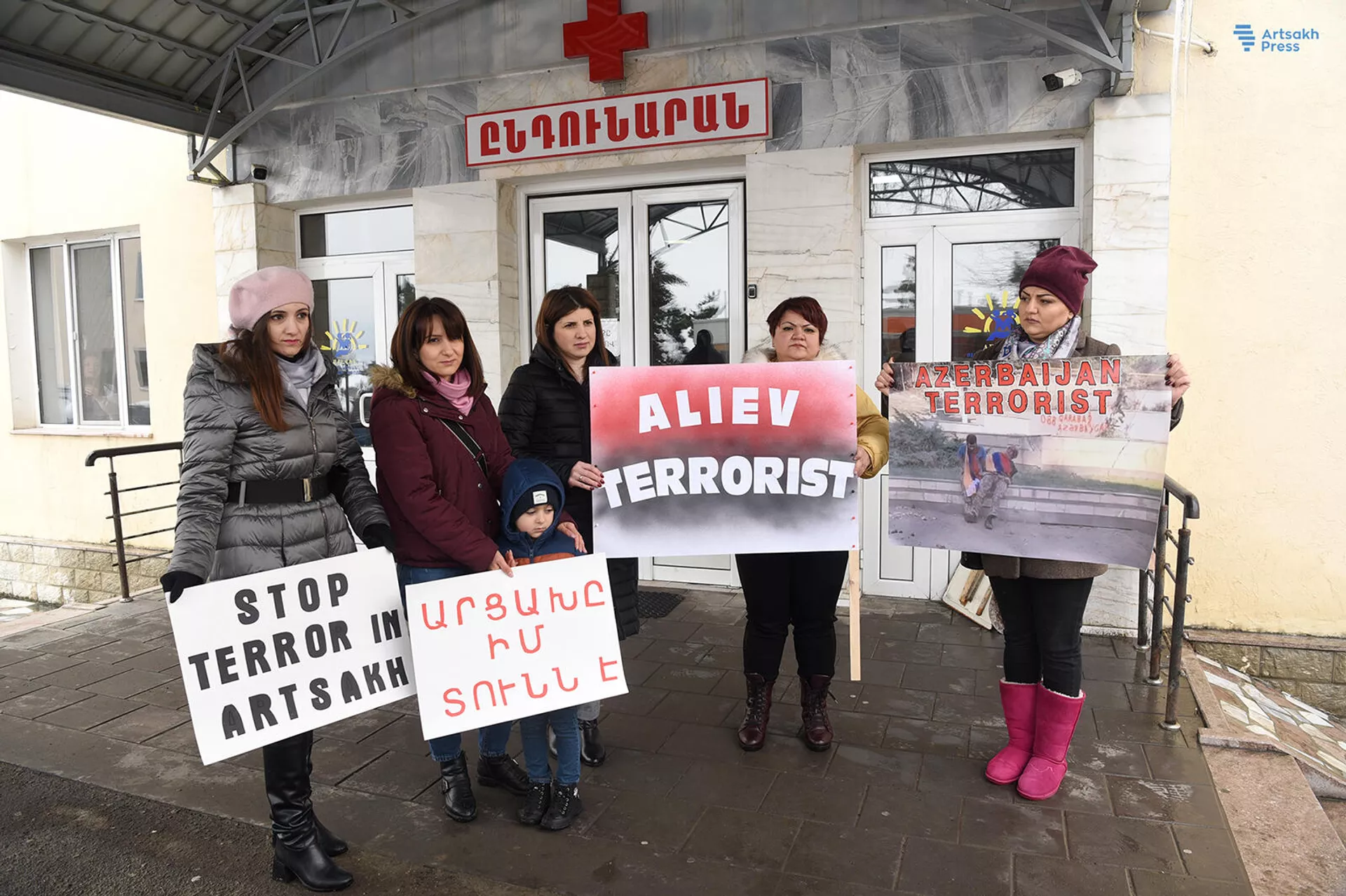 Мирная акция во имя безопасности, мирного детства и будущего для детей Карабаха (24 марта 2022). Степанакерт - Sputnik Армения, 1920, 24.03.2022