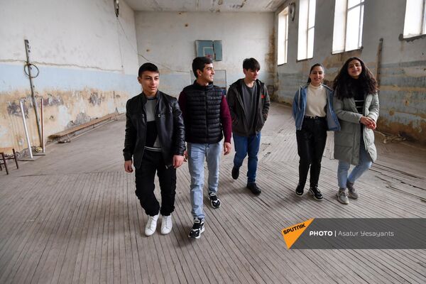 Ученики школы села Абовян - Sputnik Армения