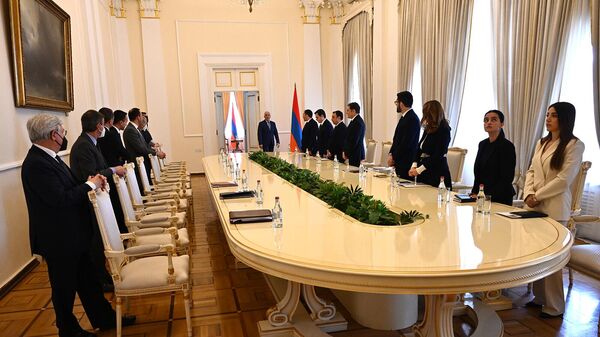 Президент Ваагн Хачатрян принял министра иностранных дел и международного сотрудничества Италии Луиджи ди Майо (3 апреля 2022). Еревaн - Sputnik Армения