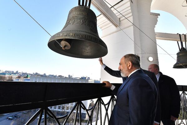 Премьер-министр Никол Пашинян в Колокольне Нижегородского кремля (20 апреля 2022). Нижний Новгород - Sputnik Армения