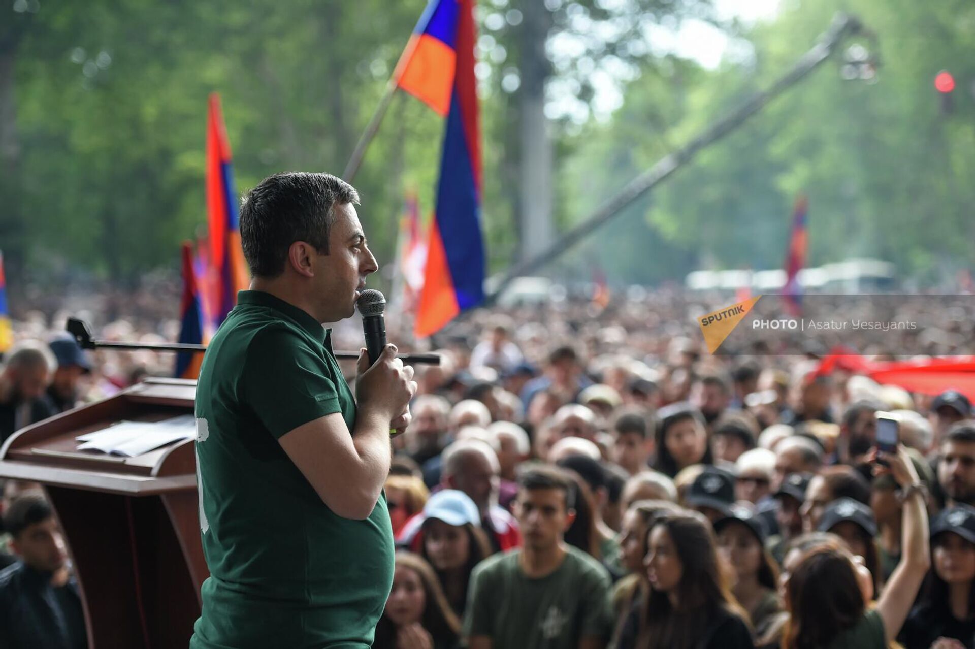Выступление Ишхана Сагателяна на оппозиционном митинге на площади Франции (1 мая 2022). Еревaн - Sputnik Արմենիա, 1920, 01.05.2022