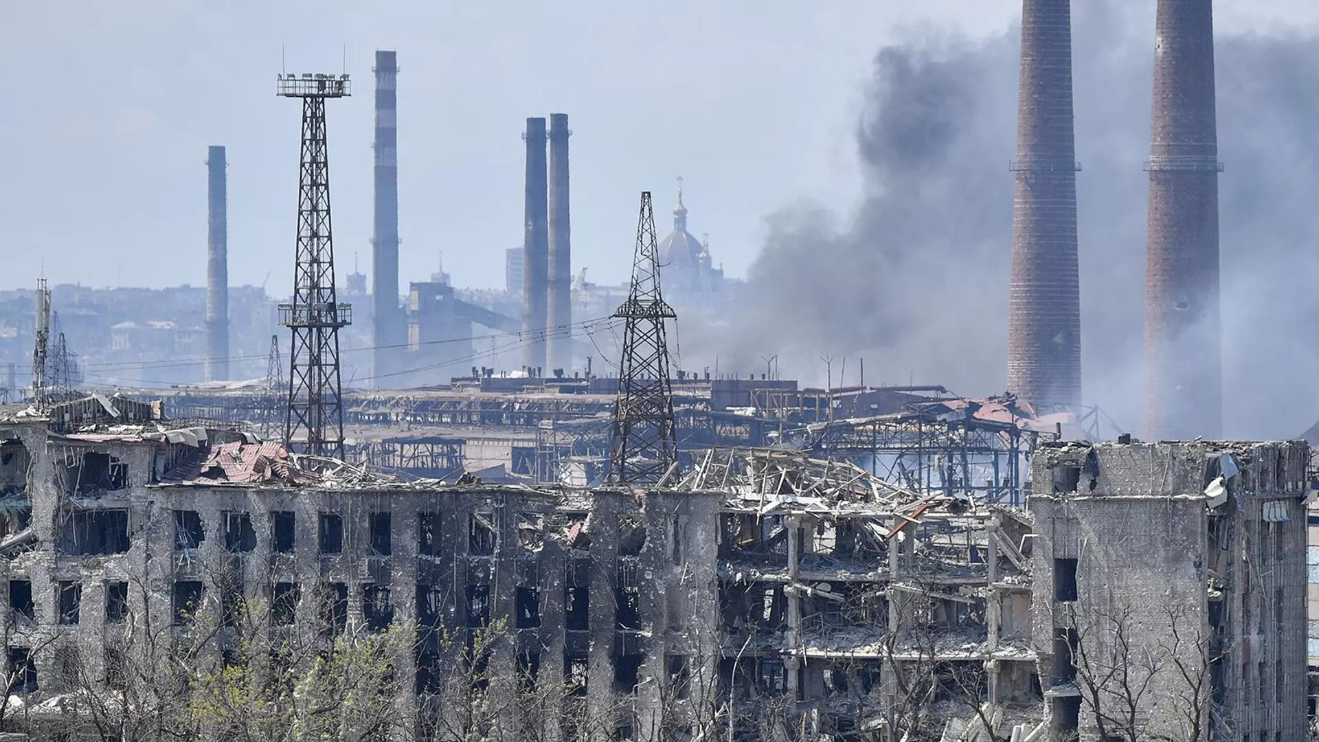 Разрушенные здания на территории металлургического комбината Азовсталь (3 мая 2022). Мариуполь - Sputnik Армения, 1920, 13.05.2022