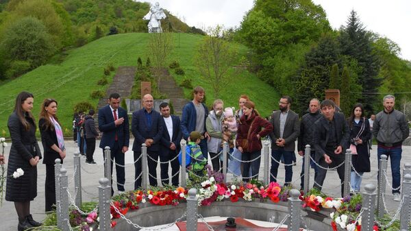 Церемония открытия мемориала жертвам Великой Отечественной войны (9 мая 2022). Дилижан - Sputnik Армения