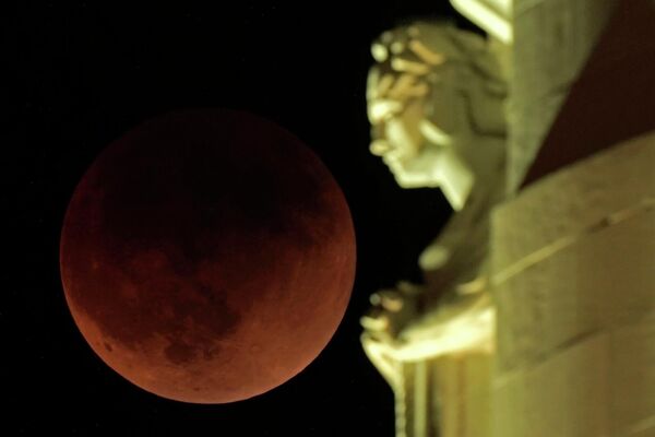 Кровавая луна в Канзас-Сити - Sputnik Армения