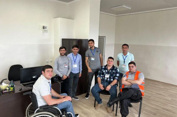 Сотрудники Гражданской авиации Армении  - Sputnik Армения