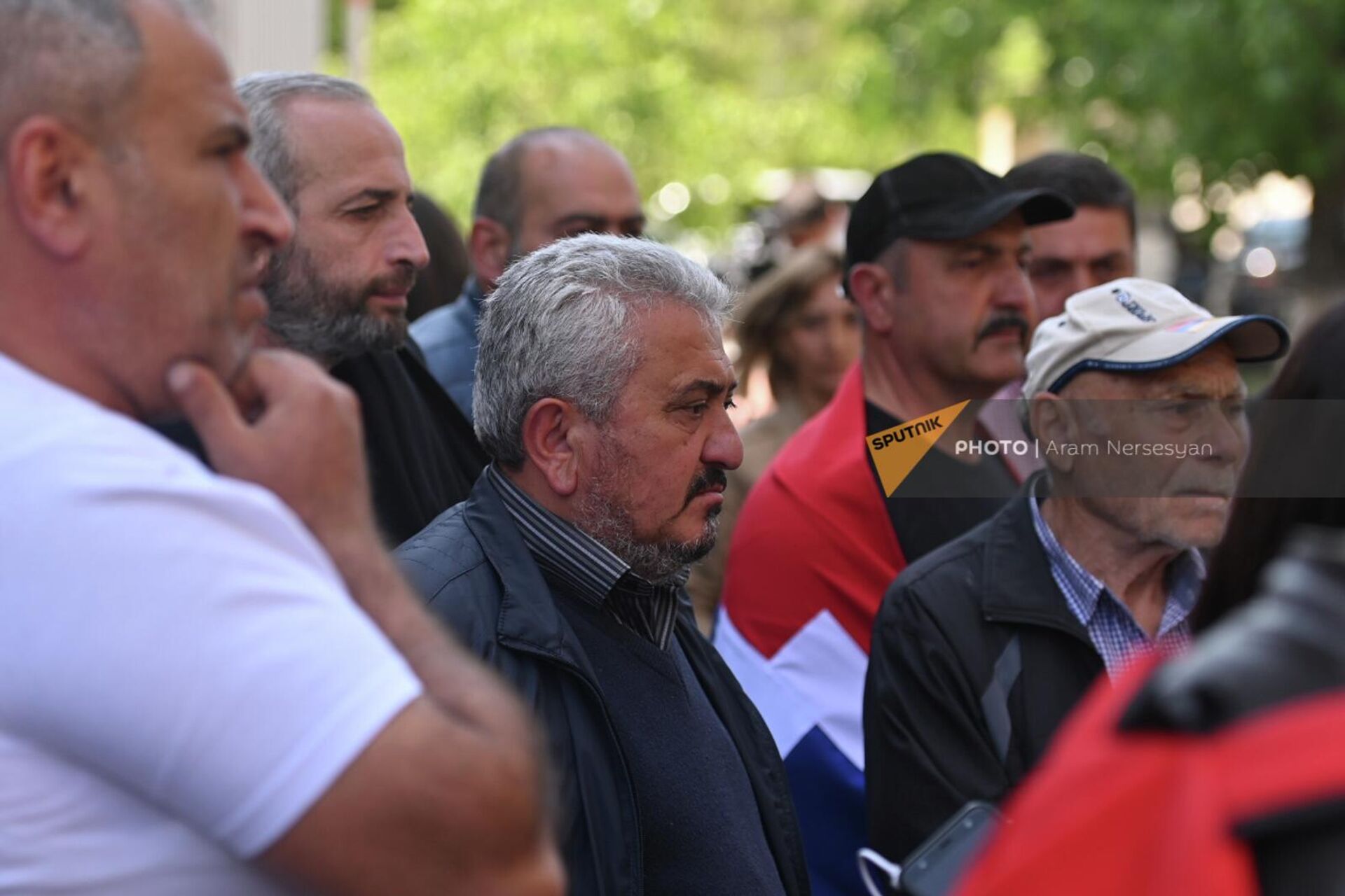 Родственники погибших военнослужащих на акции у Главного военного следственного управления (18 мая 2022). Еревaн - Sputnik Армения, 1920, 18.05.2022