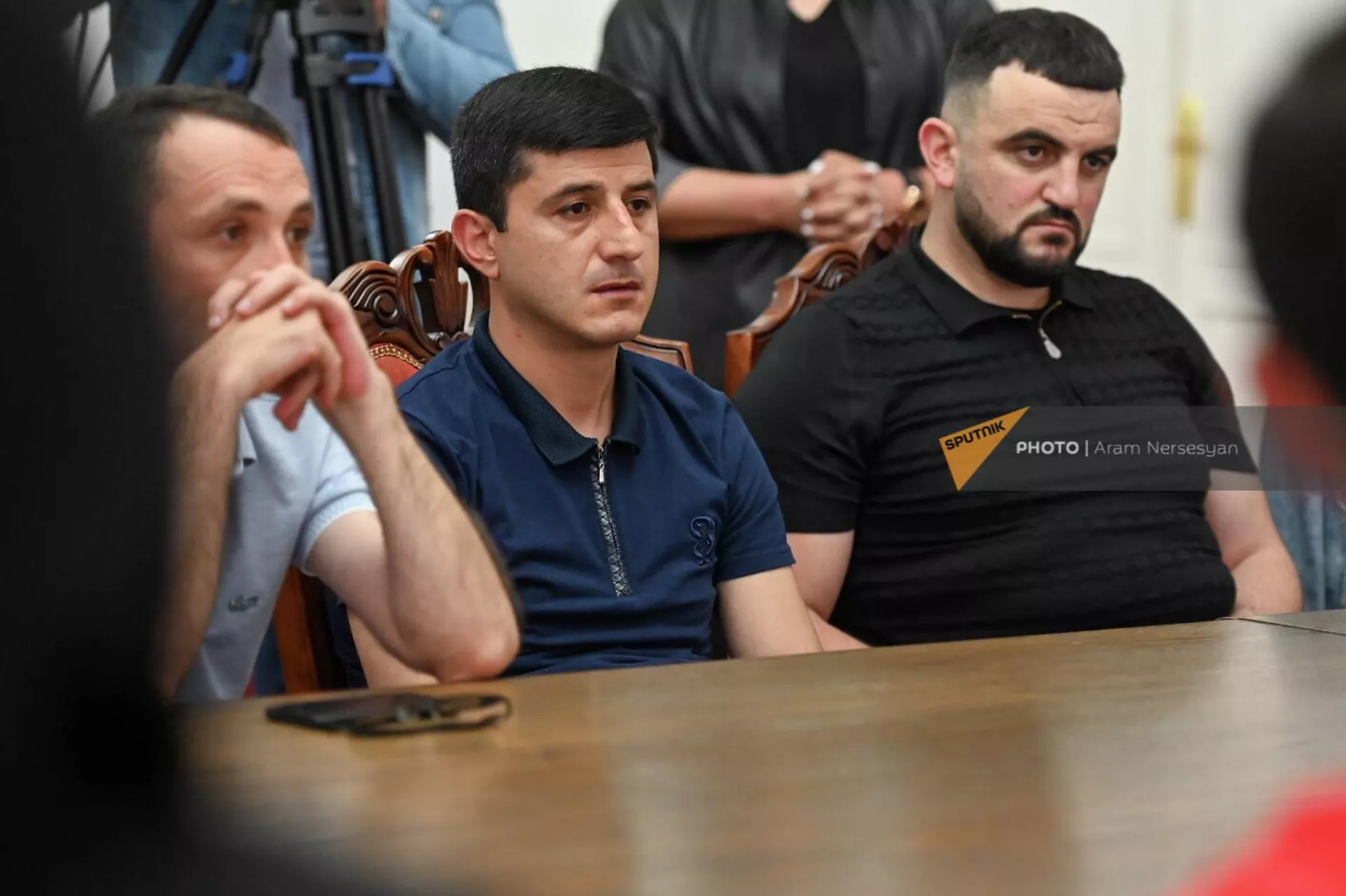 Первая группа военнослужащих, отравляющихся на паломничество в Израиль , на встрече с депутатами НС (23 мая 2022). Еревaн Первая группа военнослужащих, отравляющихся на паломничество в Израиль , на встрече с депутатами НС (23 мая 2022). Еревaн - Sputnik Армения, 1920, 23.05.2022