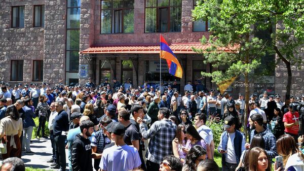 Акция протеста у ВСС Армении - Sputnik Армения