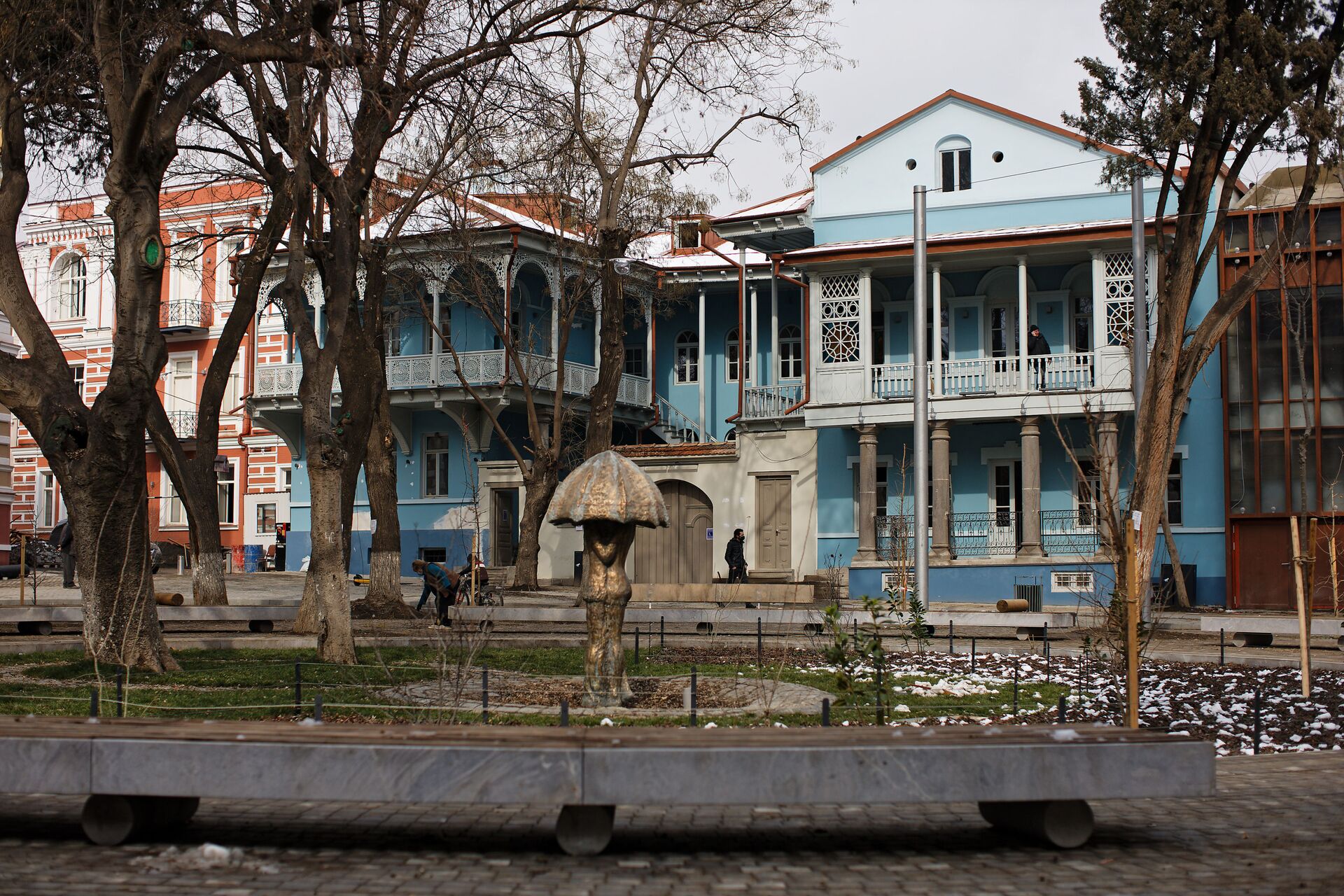 Отреставрированная площадь Гудиашвили в центре Тбилиси - Sputnik Армения, 1920, 27.05.2022