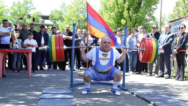 Зорик Погосян установил рекорд - Sputnik Армения