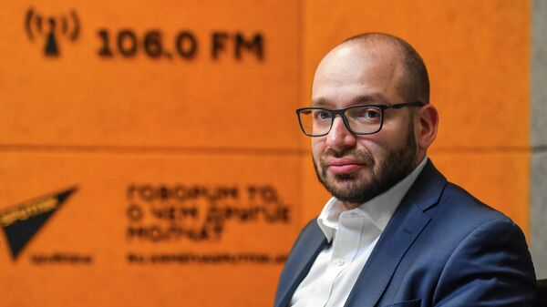 Замминистра финансов Нарек Терян в гостях радио Sputnik - Sputnik Армения