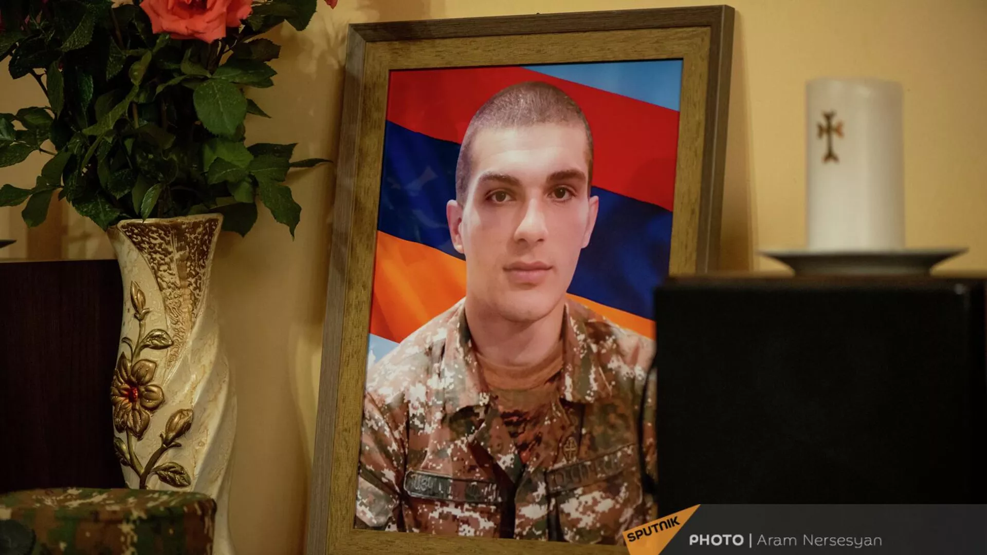 Уголок памяти погибшего военнослужащего Давида Варданяна Уголок памяти погибшего военнослужащего Давида Варданяна - Sputnik Армения, 1920, 03.06.2022