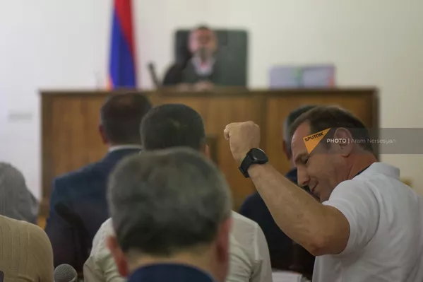 Судебное заседание по делу экс-министра обороны Давида Тонояна (6 июня 2022). Еревaн - Sputnik Армения