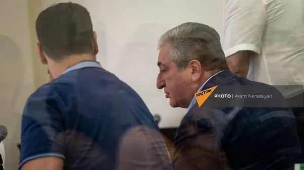 Судебное заседание по делу экс-министра обороны Давида Тонояна (6 июня 2022). Еревaн - Sputnik Армения