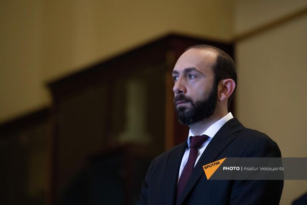 Հայաստանի արտգործնախարարը սպասում է գործընկերներին - Sputnik Արմենիա