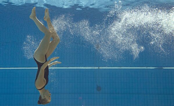 Կլարա Թերնսթրեմը (Կանադա) ազատ ոճի լողի ընտրական մրցումների ժամանակ - Sputnik Արմենիա