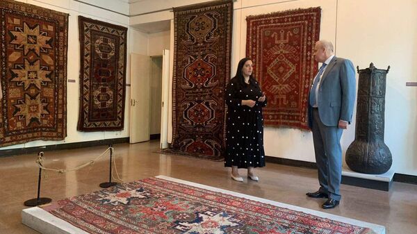 Սերգեյ Կոպիրկինն այցելել է Շարամբեյանի անվան ժողովրդական արվեստների թանգարան - Sputnik Արմենիա