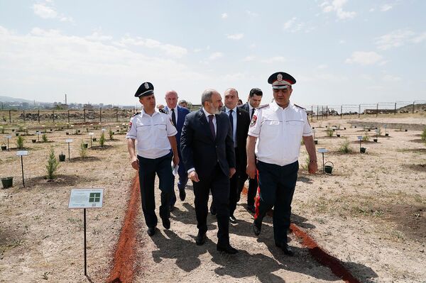 Премьер-министр Никол Пашинян посетил Главное управление войск полиции по случаю 30-летия формирования войск полиции (24 июня 2022). Еревaн - Sputnik Армения