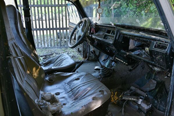 Салон автомобиля после подтопления - Sputnik Армения