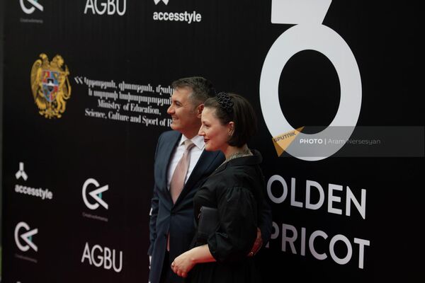 «Ոսկե ծիրան» 19-րդ միջազգային կինոփառատոնի բացումը - Sputnik Արմենիա