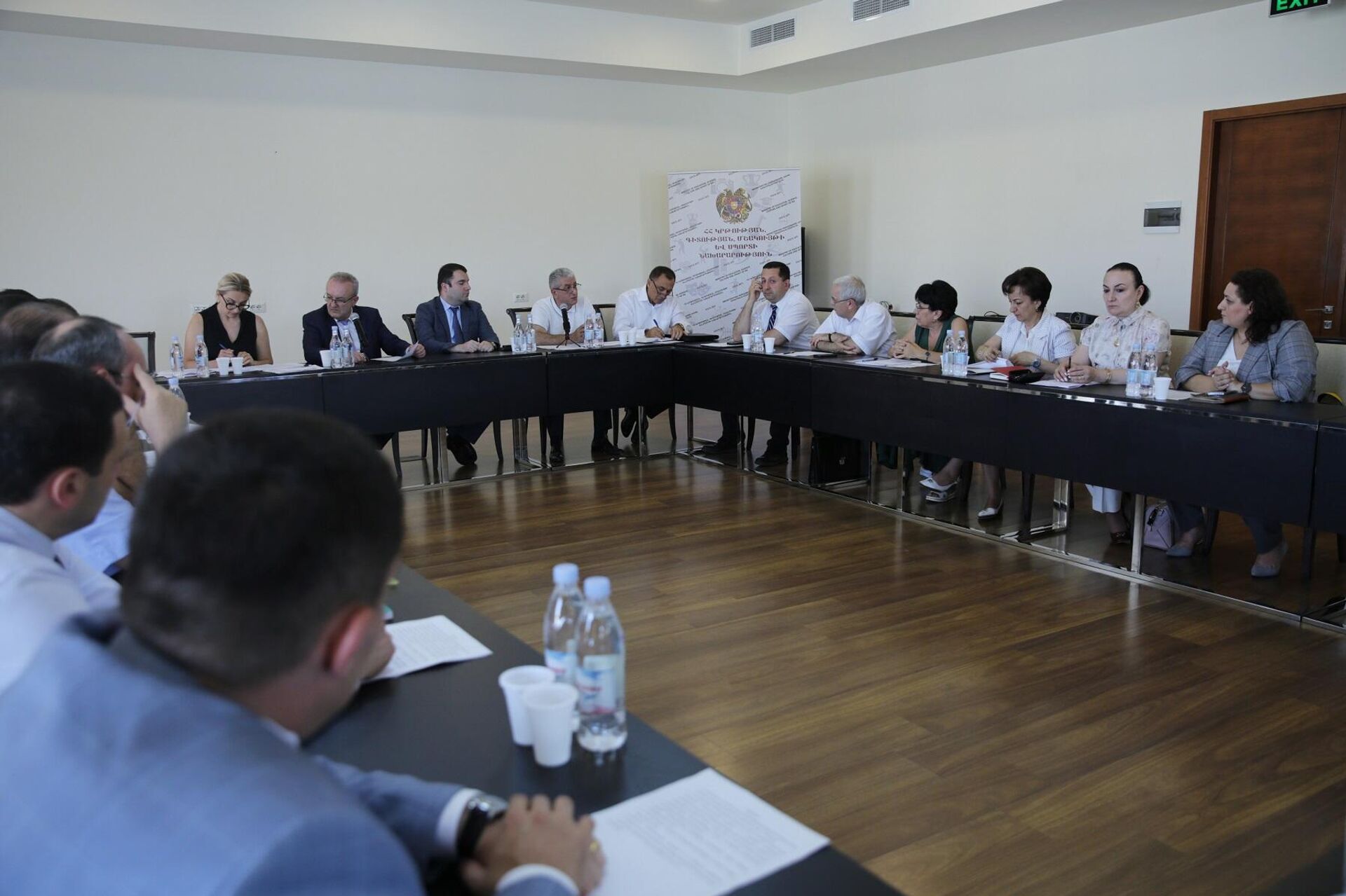 В Министерстве ОНКС под председательством министра Ваграма Думаняна состоялось заседание республиканской приемной комиссии (15 июля 2022). Еревaн - Sputnik Армения, 1920, 15.07.2022