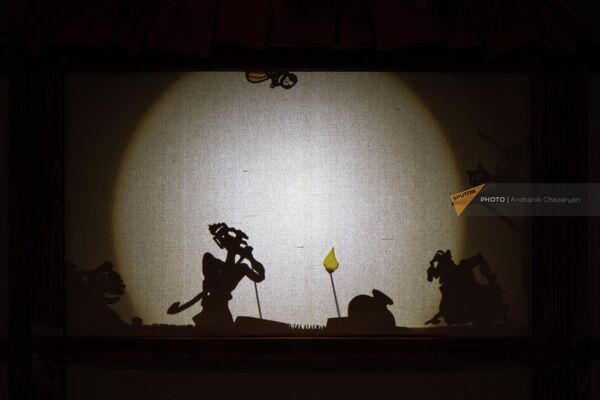 Հովհաննես Թումանյանի «Մի կաթիլ մեղրը»  «Հրանտ Մաթևոսյան» մշակութային կենտրոնի բեմում - Sputnik Արմենիա