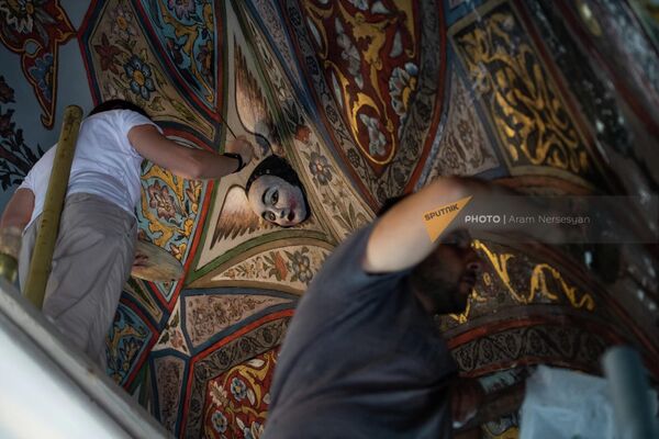 Реставрационные работы в Эчмиадзинском кафедральном соборе - Sputnik Армения