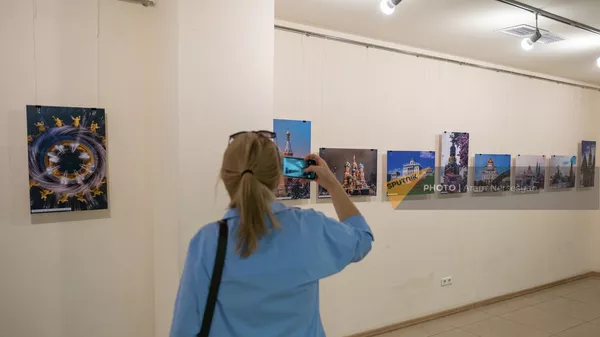 Фотовыставка Москва – не просто город… в МКДЦ Дом Москвы (10 сентября 2022). Еревaн - Sputnik Армения