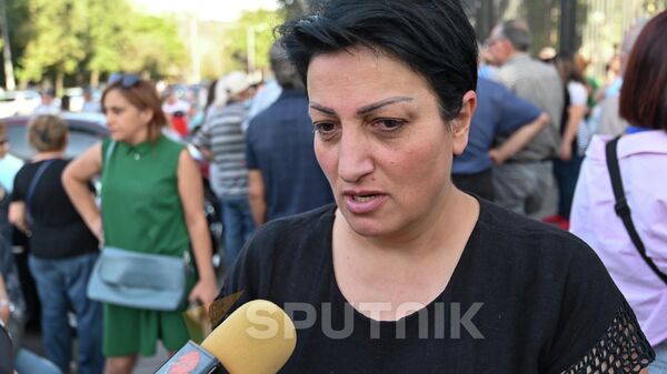 Акция протеста родителей погибших у здания Генпрокуратуры (30 августа 2022). Еревaн - Sputnik Армения