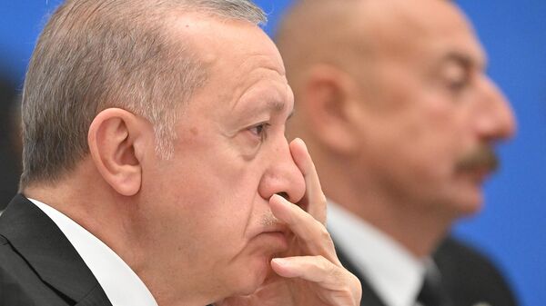 Почему  торопятся Эрдоган и Алиев?  