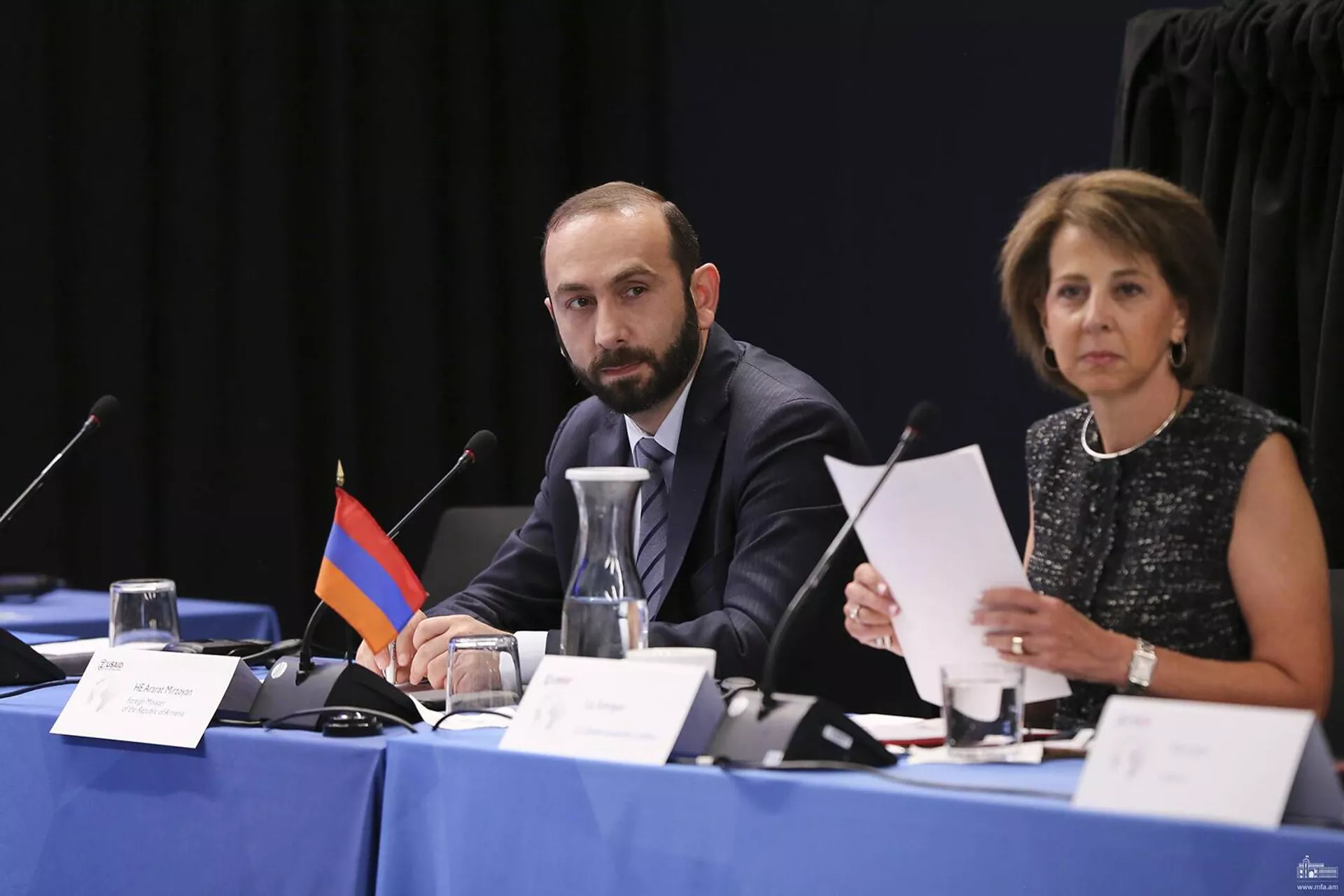 Министр иностранных дел Армении Арарат Мирзоян принял участие в мероприятии Итоги демократии в рамках 77-й сессии Генеральной Ассамблеи ООН (20 сентября 2022). Нью-Йорк Министр иностранных дел Армении Арарат Мирзоян принял участие в мероприятии Итоги демократии в рамках 77-й сессии Генеральной Ассамблеи ООН (20 сентября 2022). Нью-Йорк - Sputnik Армения, 1920, 21.09.2022