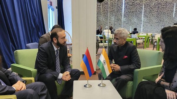 Встреча министра иностранных дел Арарата Мирзояна с индийским коллегой Субраманьямом Джайшанкаром (24 сентября 2022). Нью-Йорк - Sputnik Армения