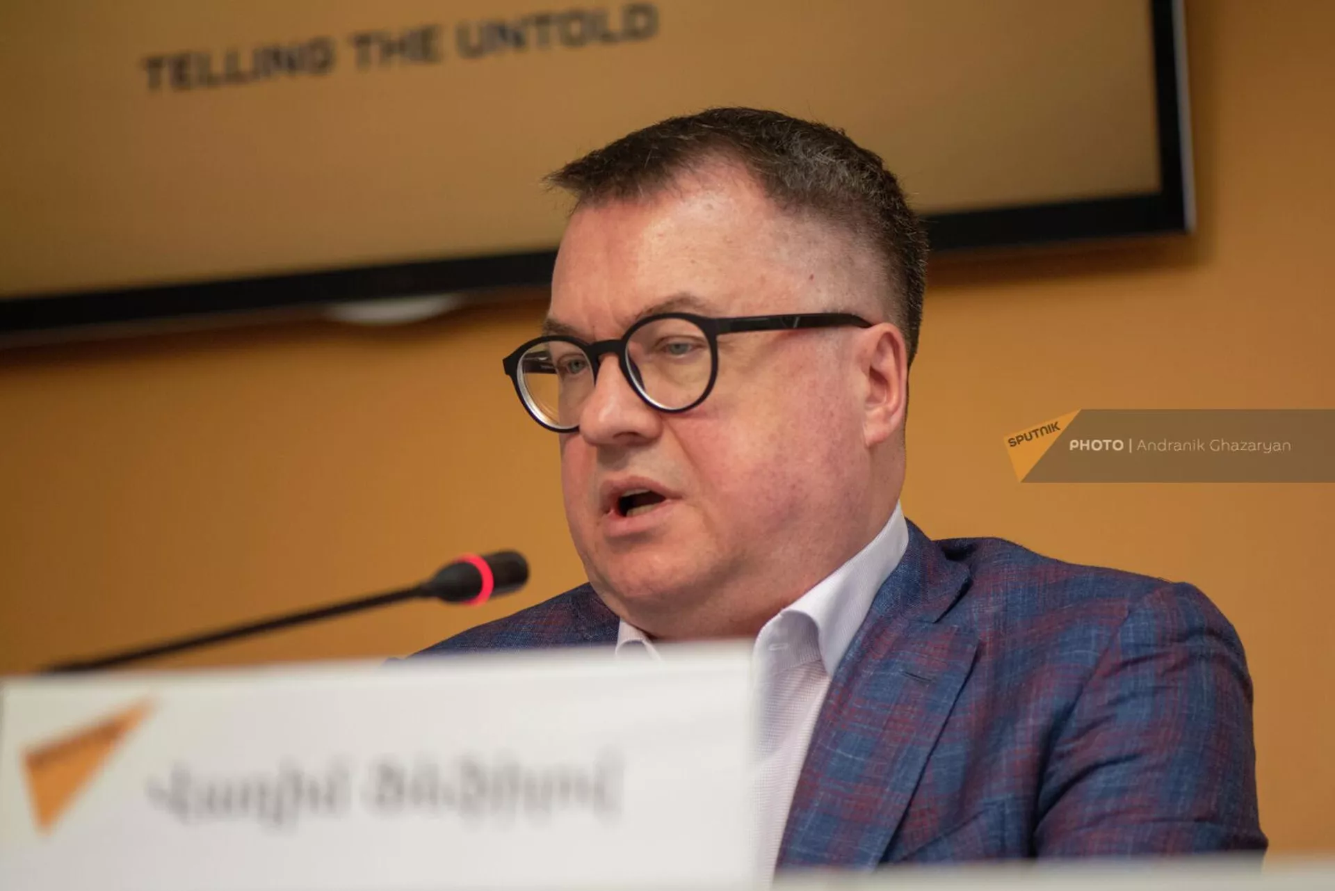 Руководитель Русского дома Вадим Фефилов на пресс-конференции В Армении впервые пройдет выставка российских вузов (5 октября 2022). Еревaн - Sputnik Армения, 1920, 05.10.2022
