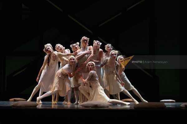 Премьера балета Роден, ее вечный идол Бориса Эйфмана (5 октября 2022). Еревaн - Sputnik Армения