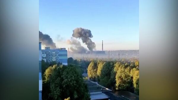 Очевидцы засняли пожар на инфраструктурном объекте в Днепре - Sputnik Армения
