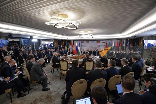 Եվրասիական միջկառավարական խորհրդի ընդլայնված կազմով նիստը - Sputnik Արմենիա