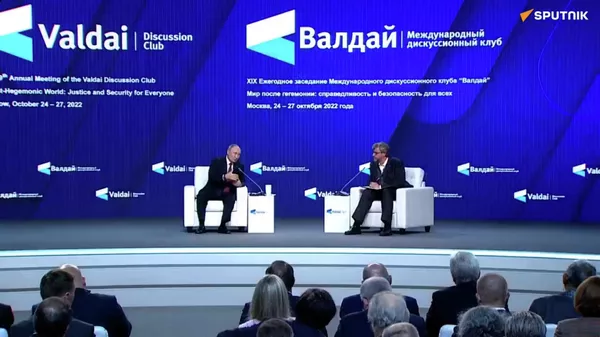 Путин — в ответ на вопрос, можно ли назвать происходящее между Россией и Украиной гражданской войной - Sputnik Армения