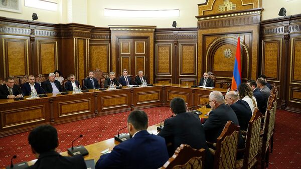 Премьер-министр Никол Пашинян встретился с делегацией украинских предпринимателей (17 ноября 2022). Еревaн - Sputnik Армения