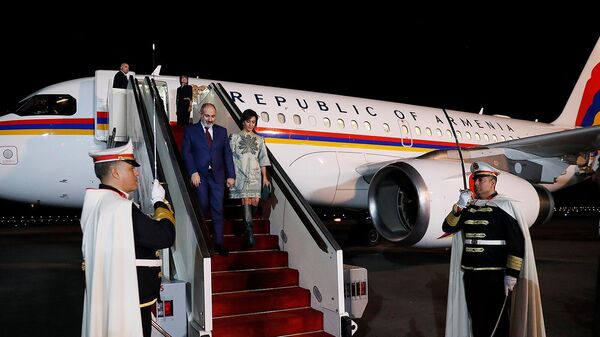 Премьер-министр Никол Пашинян с супругой Анной Акопян прибыл с рабочим визитом в Тунис (19 ноября 2022). Тунис - Sputnik Армения