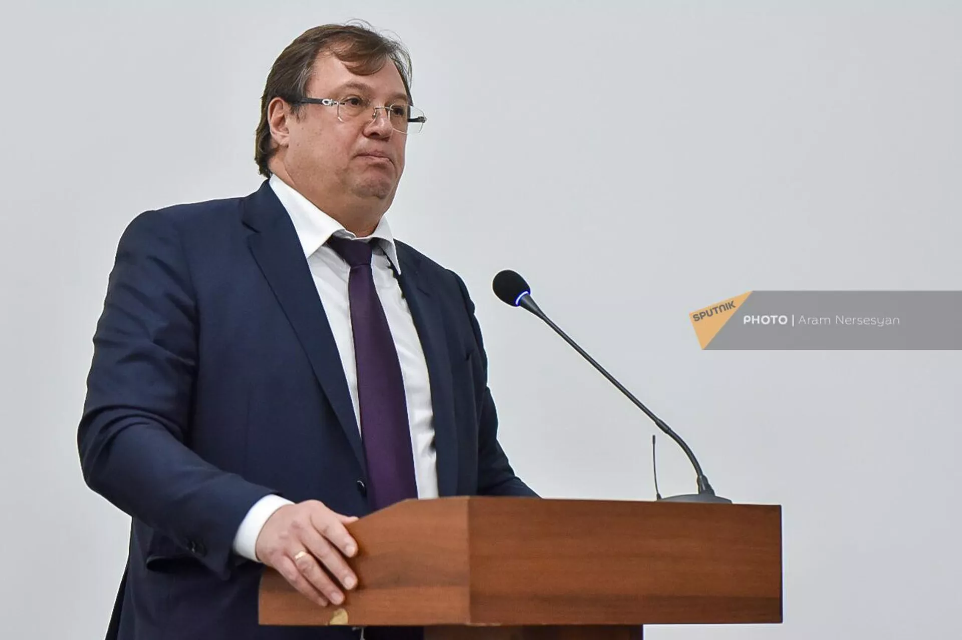 Генеральный директор ЗММК, президент группы компаний Геопромайнинг Роман Худолий на конференции по случаю публикации первого отчета устойчивого развития ЗММК (22 ноября 2022). Еревaн Генеральный директор ЗММК, президент группы компаний Геопромайнинг Роман Худолий на конференции по случаю публикации первого отчета устойчивого развития ЗММК (22 ноября 2022). Еревaн - Sputnik Армения, 1920, 22.11.2022