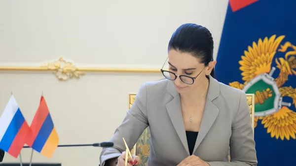 Встреча Генпрокуроров Армении и России Анны Вардапетян и Игоря Краснова (7 декабря 2022). Москвa - Sputnik Армения