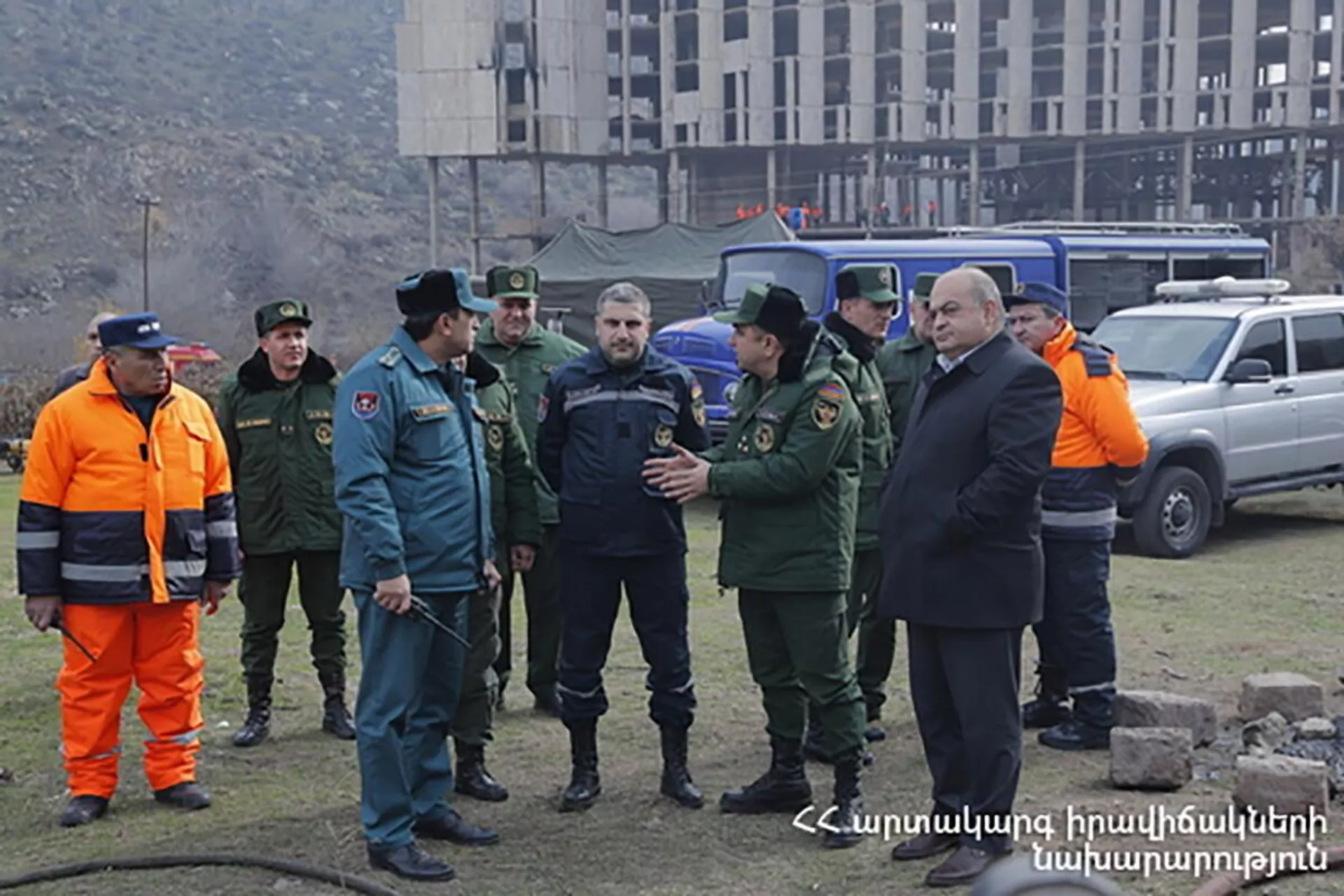 Учения на учебной базе МЧС Лусакерт на тему Организация и проведение пожарно-спасательных работ (8 декабря 2022). Еревaн Учения на учебной базе МЧС Лусакерт на тему Организация и проведение пожарно-спасательных работ (8 декабря 2022). Еревaн - Sputnik Армения, 1920, 08.12.2022