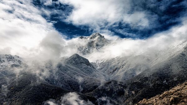 Гора Хуступ в Сюникской области Армении - Sputnik Армения