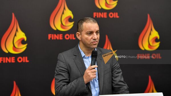 Министр экономики Ваан Керобян на открытии завода Fine Oil (16 декабря 2022). Еревaн - Sputnik Армения