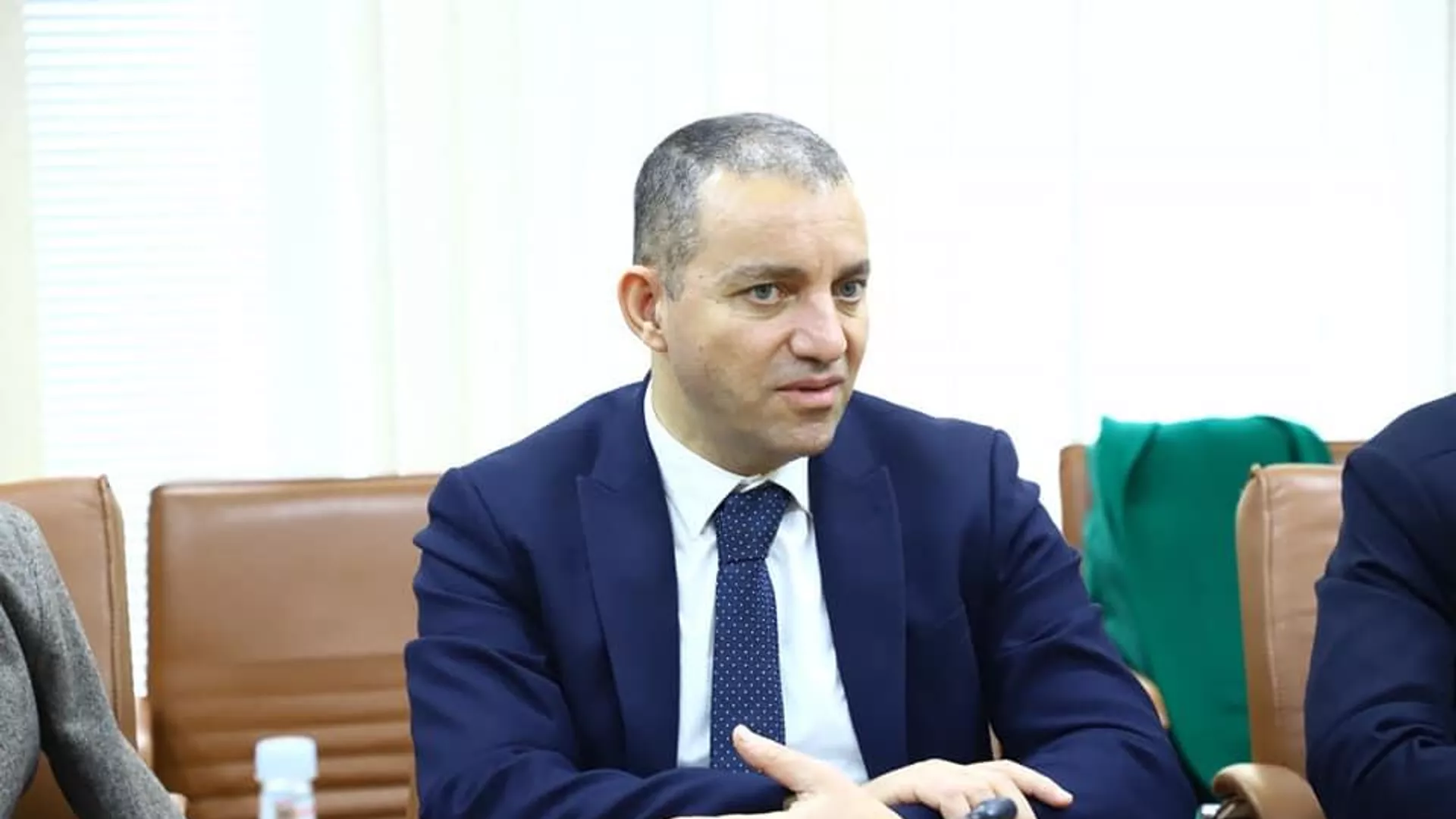 Министр Ваан Керобян принял членов Армянского национального комитета Международной торговой палаты во главе с генеральным секретарем комитета Раффи Семерджяном (17 декабря 2022). Ереван